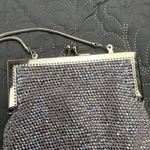 VALERIE STEVENS Lavender Beaded Evening Bag/Clutch w/Silver Metal Chain Strap - Picture 3 of 10